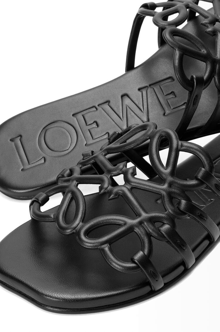 LOEWE Petal Anagram slide in soft calfskin black